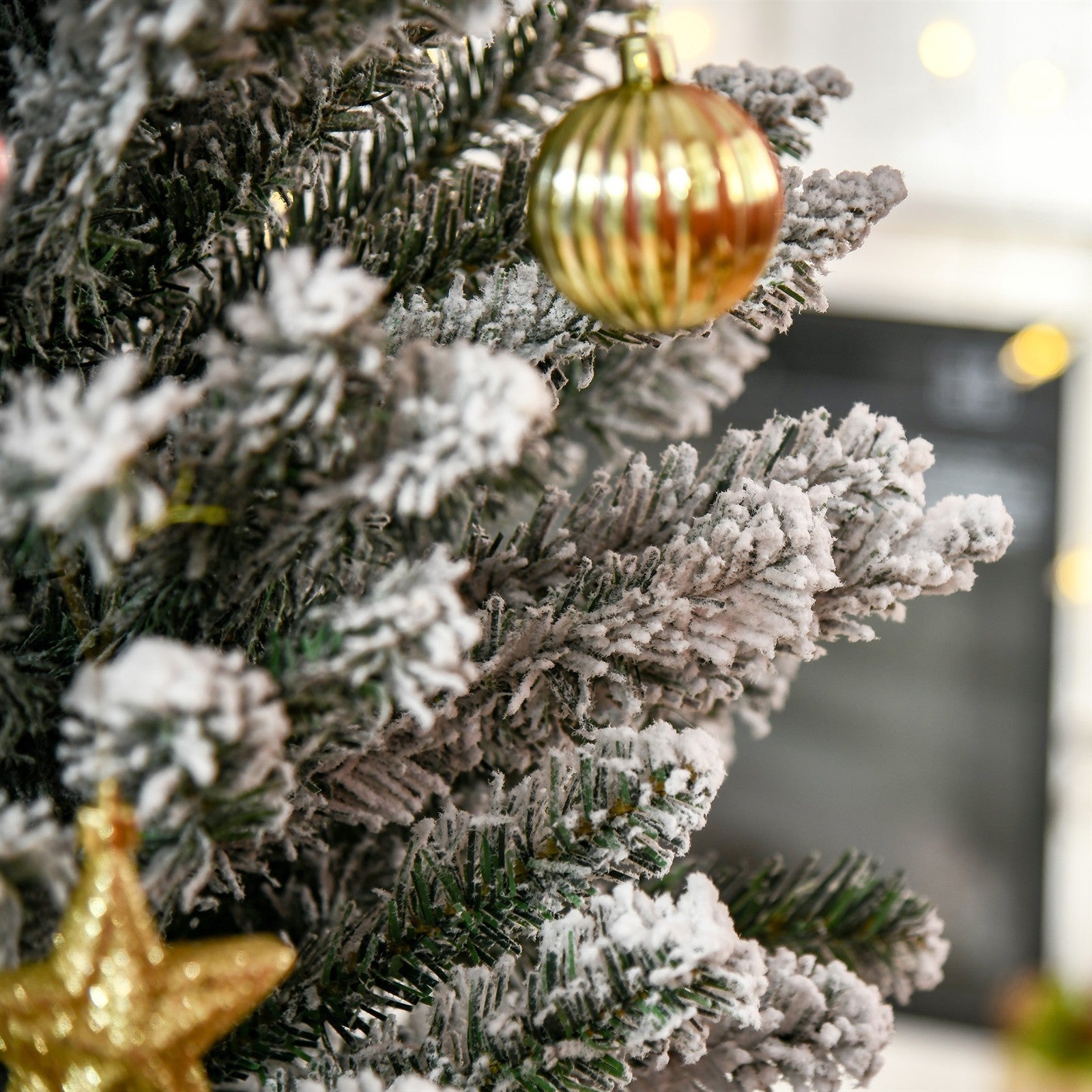 Künstlicher Weihnachtsbaum, 210 cm, beschneite PVC-Zweige, klappbar, Metallständer, Grün/Weiß