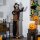 Halloween-Dekoration Horror-Clown mit Spezialeffekten und Soundfunktion 100 cm x 18 cm x 153 cm