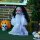 Halloween-Dekoration Horrorpuppe, LED-Augen, heult, springt hoch, Geräusch- & Bewegungssensor, 60 cm