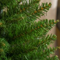 Mini Weihnachtsbaum mit künstlichem Schnee, 60 cm hoch, mit Zementständer, Mehrfarbig